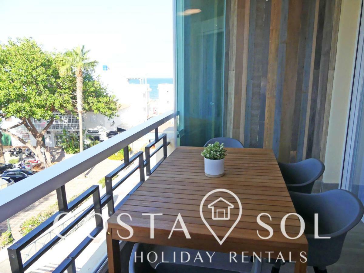 Apartamento Vacacional A 1 Minuto De La Playa - Carihuela Torremolinos Dış mekan fotoğraf